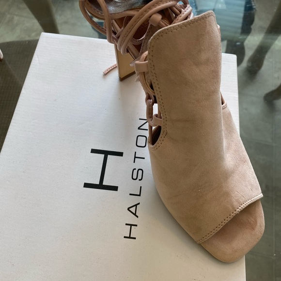 H by Halston Blushed colored sling back 9.5 - Picture 2 of 15